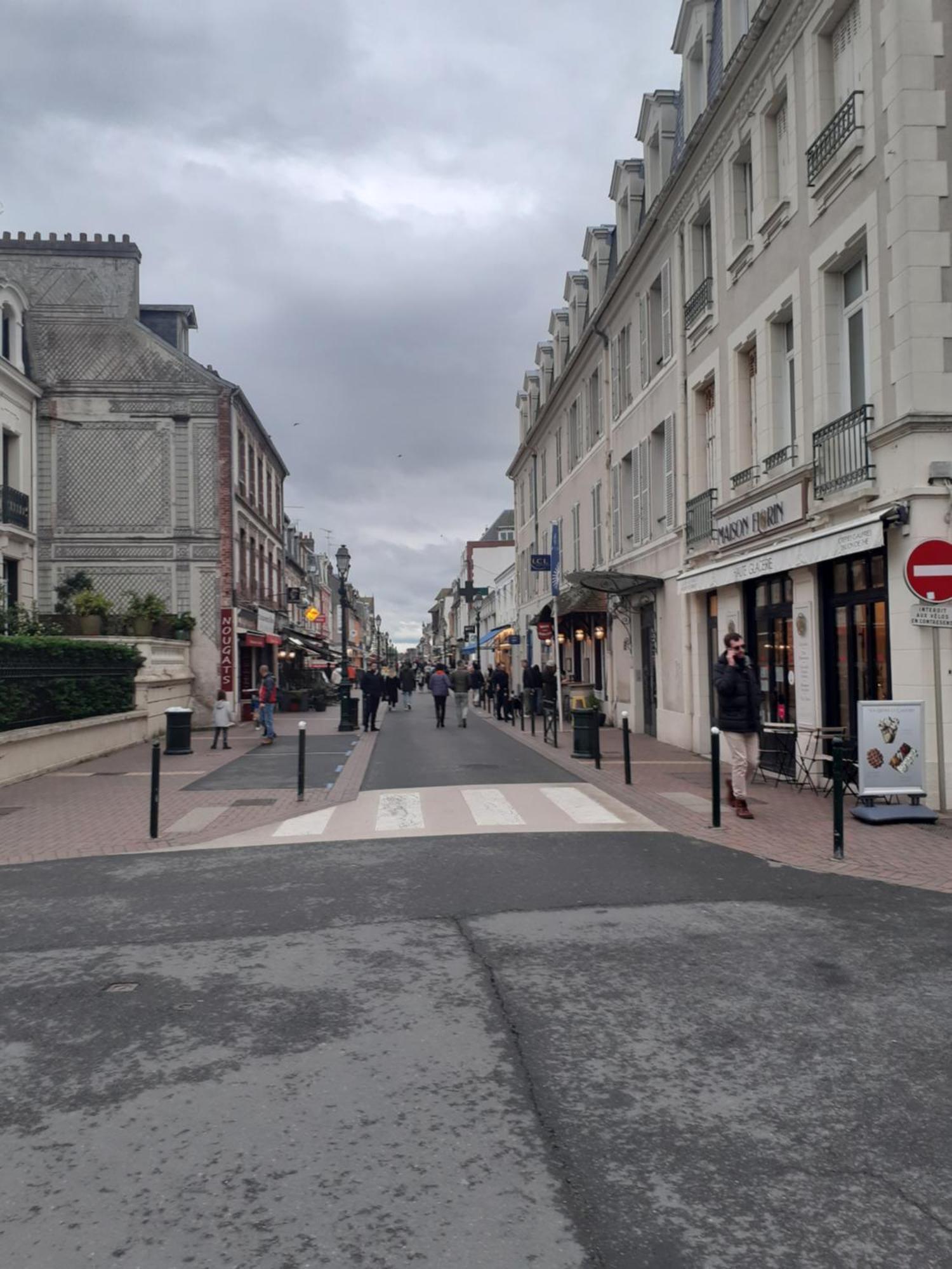 Cabourg Charmant Studio Centre Ville Rue De La Mer Exteriör bild